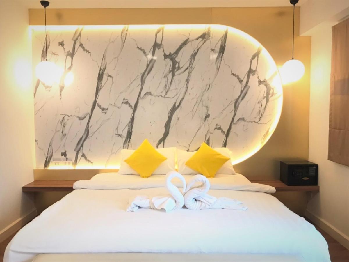 La La Moon Krabi Poshtel'N' Pool住宿加早餐旅馆 外观 照片