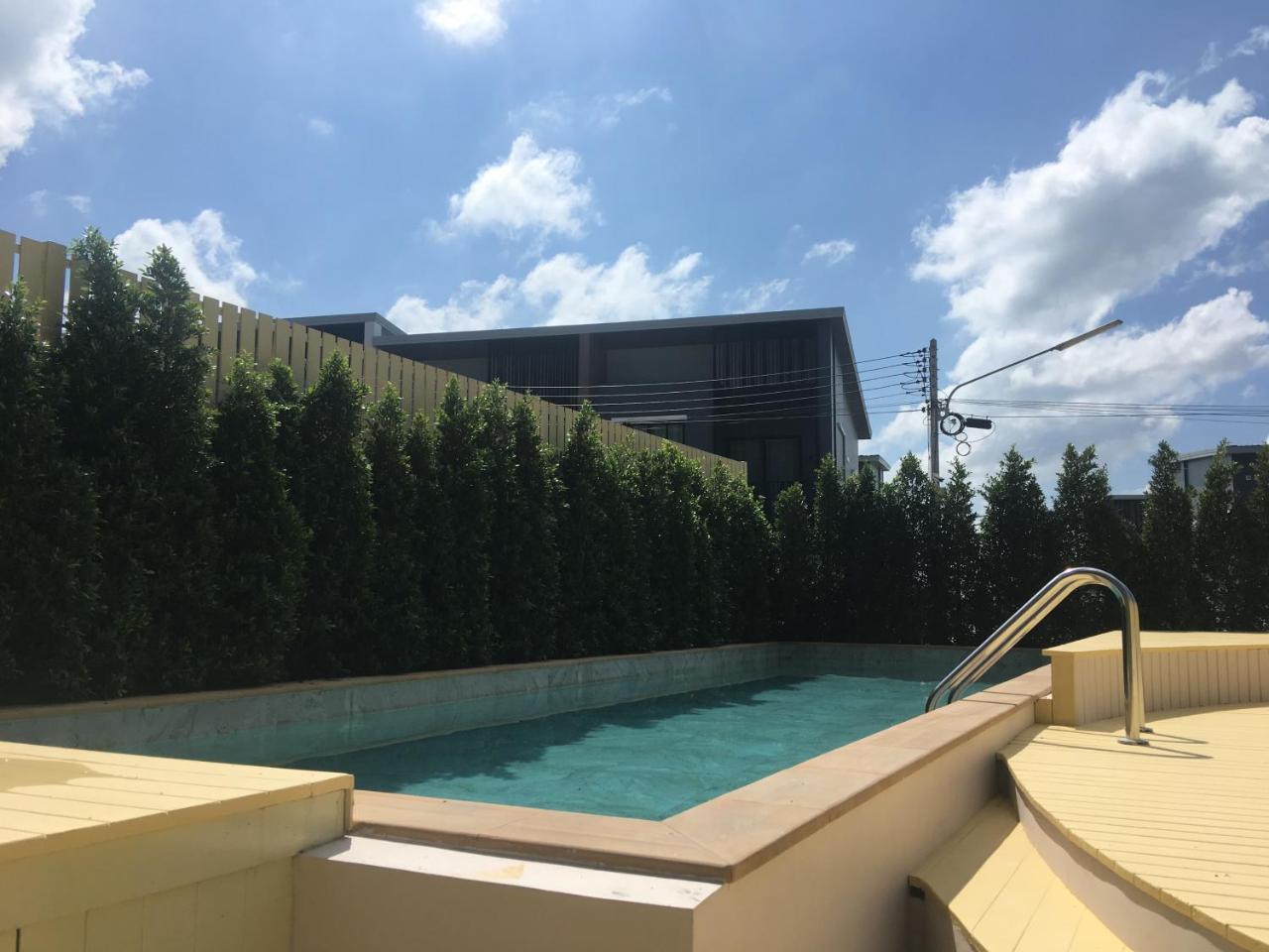 La La Moon Krabi Poshtel'N' Pool住宿加早餐旅馆 外观 照片